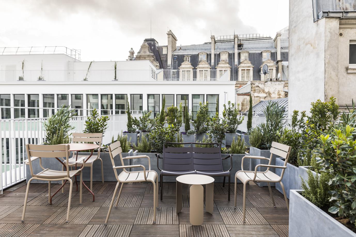 Hotel Le Grand Quartier Paris Exterior foto