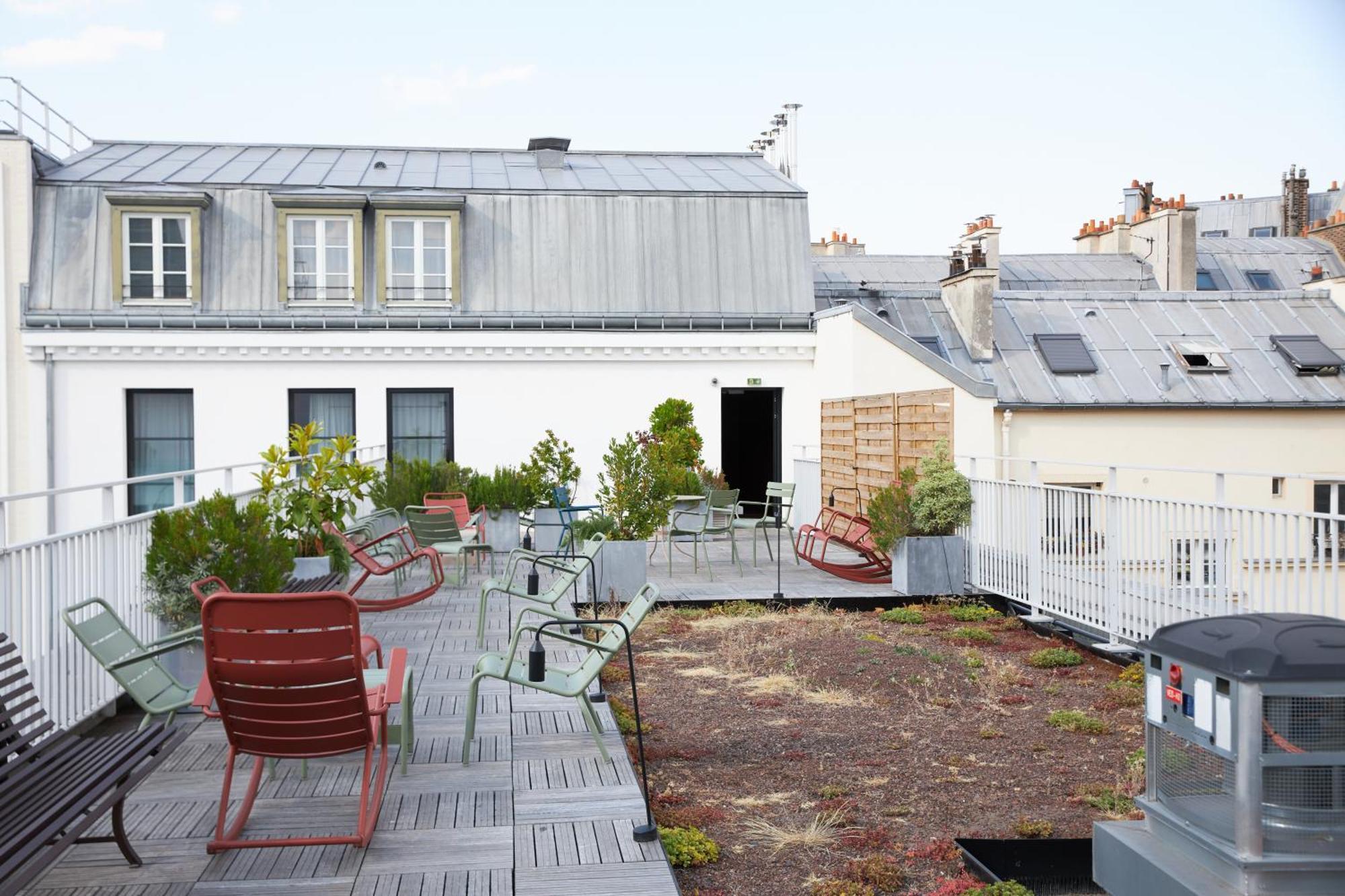 Hotel Le Grand Quartier Paris Exterior foto